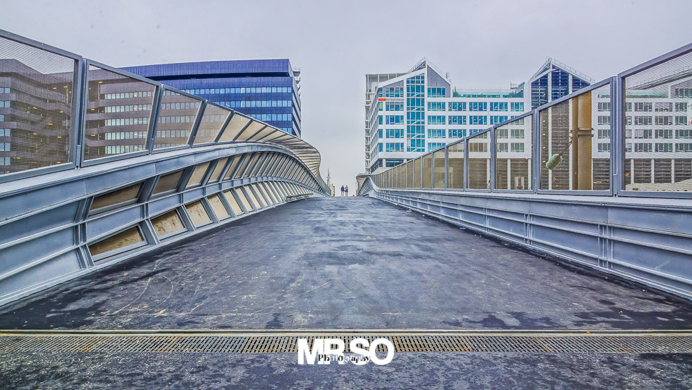 La passerelles des Batignolles par mrso.fr photographe achitecture, immobilier et paysage à orléans 45, Loiret et Centre Val de Loire