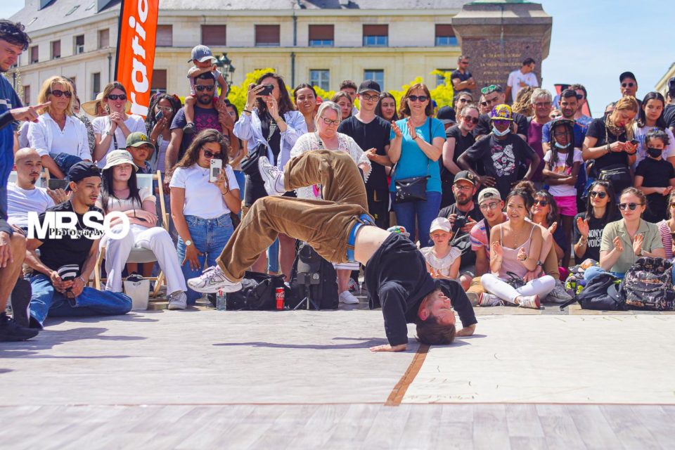 Les Moon Runners Crew Break Dancers, photo par mrso.fr photographe danse et sport à Orléans 45 et Paris 75