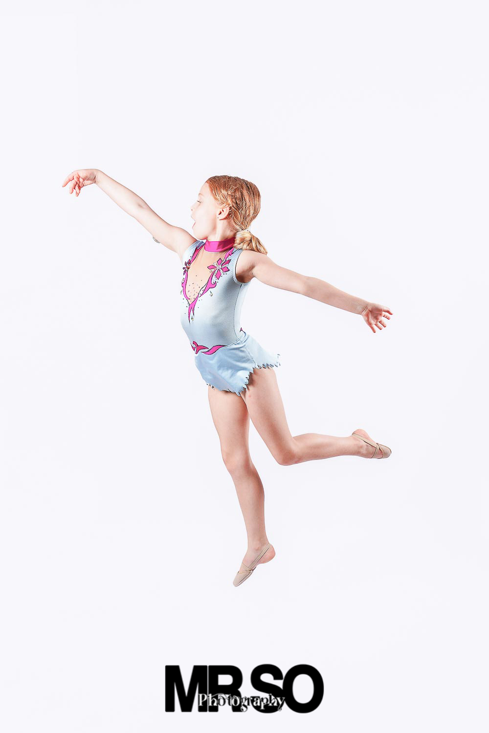 Gymnastique Rythmique avec ma gymnaste débutante préférée par mrso.fr photographe sportif à Paris et Orléans Centre Val de Loire